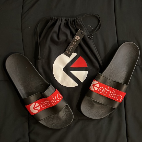 Ethika Slides size 12.5-13 - Picture 1 of 5